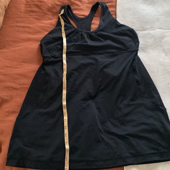 Lululemon - Picture 5 of 5